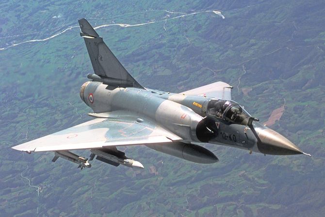 Avion Mirage 2000