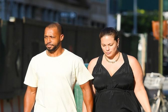 Ešli Grejem i Džastin Ervin,  Ashley Graham with husband Justin Ervin