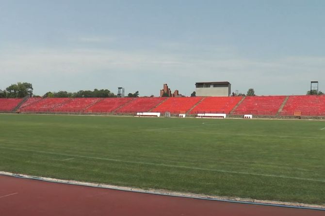 Stadion Čika Dača, Fudbalski stadion, FK Radnički Kragujevac