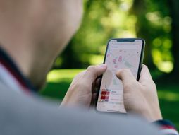 Google Maps, Gugl Mape