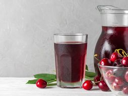 Sok od višanja, crveni sok, višnje, trešnje