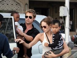 Anđelina Džoli, Medoks, Zahara, Bred Pit, Angelina Jolie, Maddox