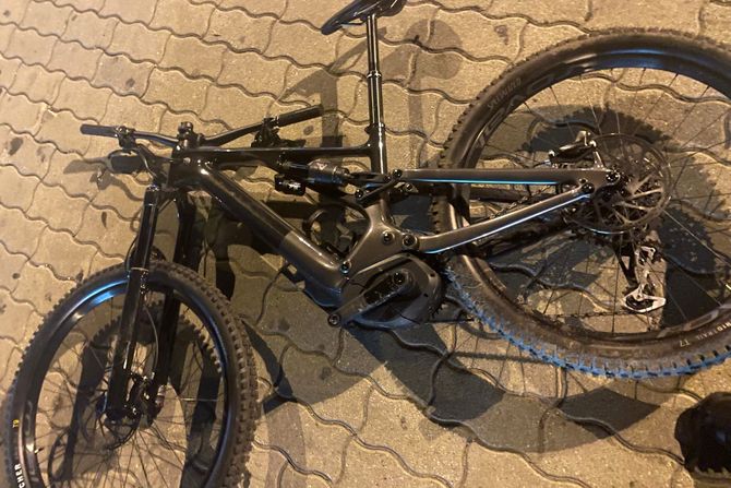 Carina električni bicikl zaplena Horgoš Carina električni bicikl zaplena Horgoš