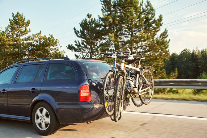 biciklizam, bicikle, nosači bicikla na automobilu, transport biciklizam, bicikle, nosači bicikla na automobilu, transport