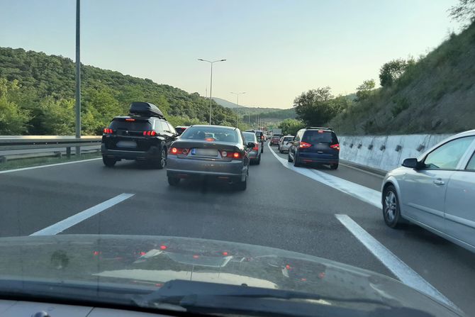 Gužva na autoputu u Beogradu