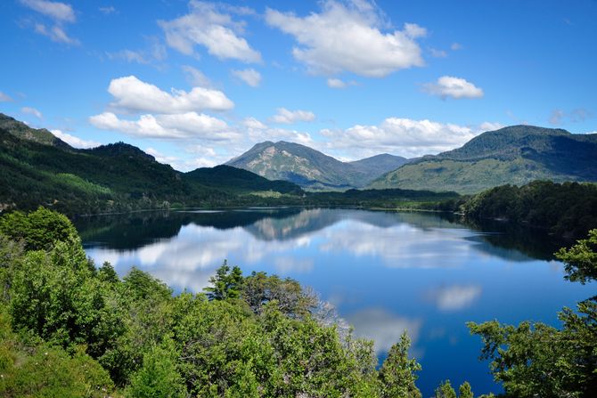 Jezero, reka