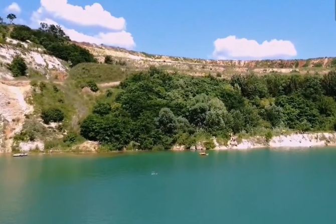 Bešenovo, jezero, Fruška Gora