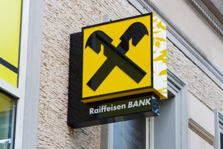 Raiffeisen Bank, Rajfajzen banka