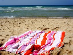 Peškir, plaža, more, leto, letovanje