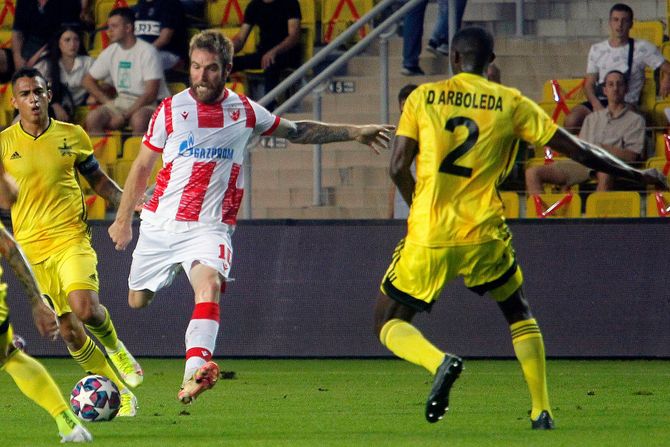 FK Serif i FK Crvena zvezda, Tiraspol (Moldavija) - Revans mec treceg kola kvalifikacija za Ligu sampiona FK Serif i FK Crvena zvezda, Tiraspol (Moldavija) - Revans mec treceg kola kvalifikacija za Ligu sampiona