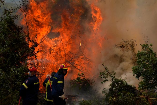 Evija požar vatrogasci spašavanje, evakuacija