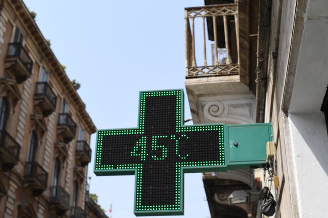 Evropa će da se krčka na +48°C? Kreće još jedan "pakleni talas", zemlje obaraju temperaturne rekorde - Vimarsana News