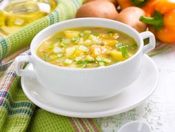 čorba, piletina, povrće