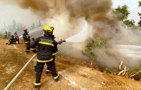 Vatrogasci gašenje požara Srbija Grčka Evia