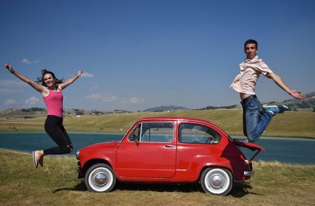 Dušan u fići obilazi bivšu Jugoslaviju 1 Dušan u fići obilazi bivšu Jugoslaviju 1