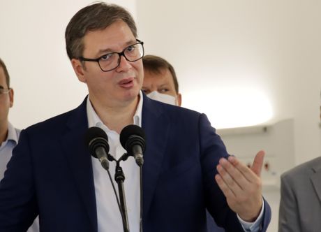 Aleksandar Vucic, kovid bolnica u Novom Sadu Aleksandar Vucic, kovid bolnica u Novom Sadu