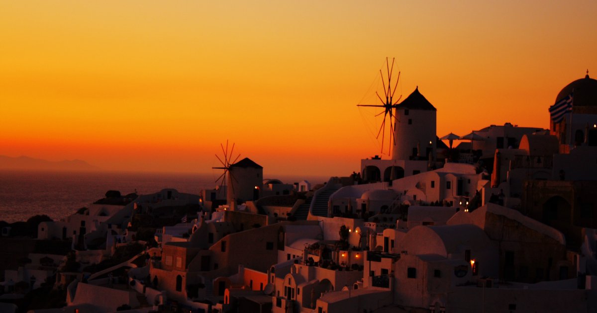 Svi znamo za Uskrs na Krfu i čuveni običaj: Na drugom grčkom ostrvu je proslava Vaskrsa još interesantnija