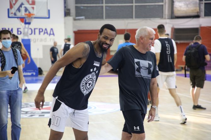 Kk Partizan, Trening pred početak priprema