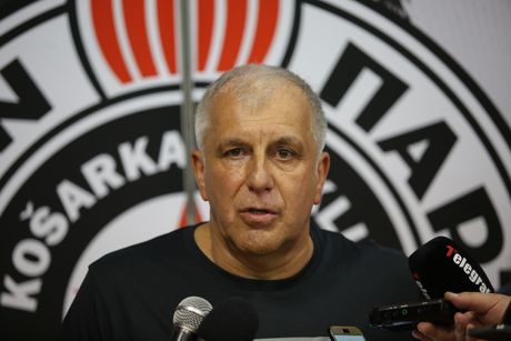 Kk Partizan, Trening pred početak priprema