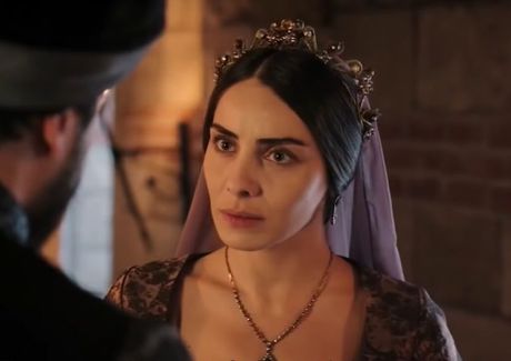 Mahidevran, Nur Fettahoğlu, Sulejman Veličanstveni