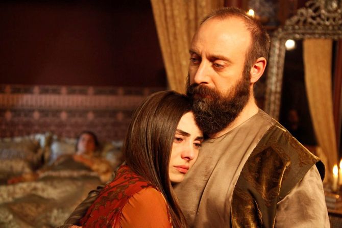 Nur Fettahoglu