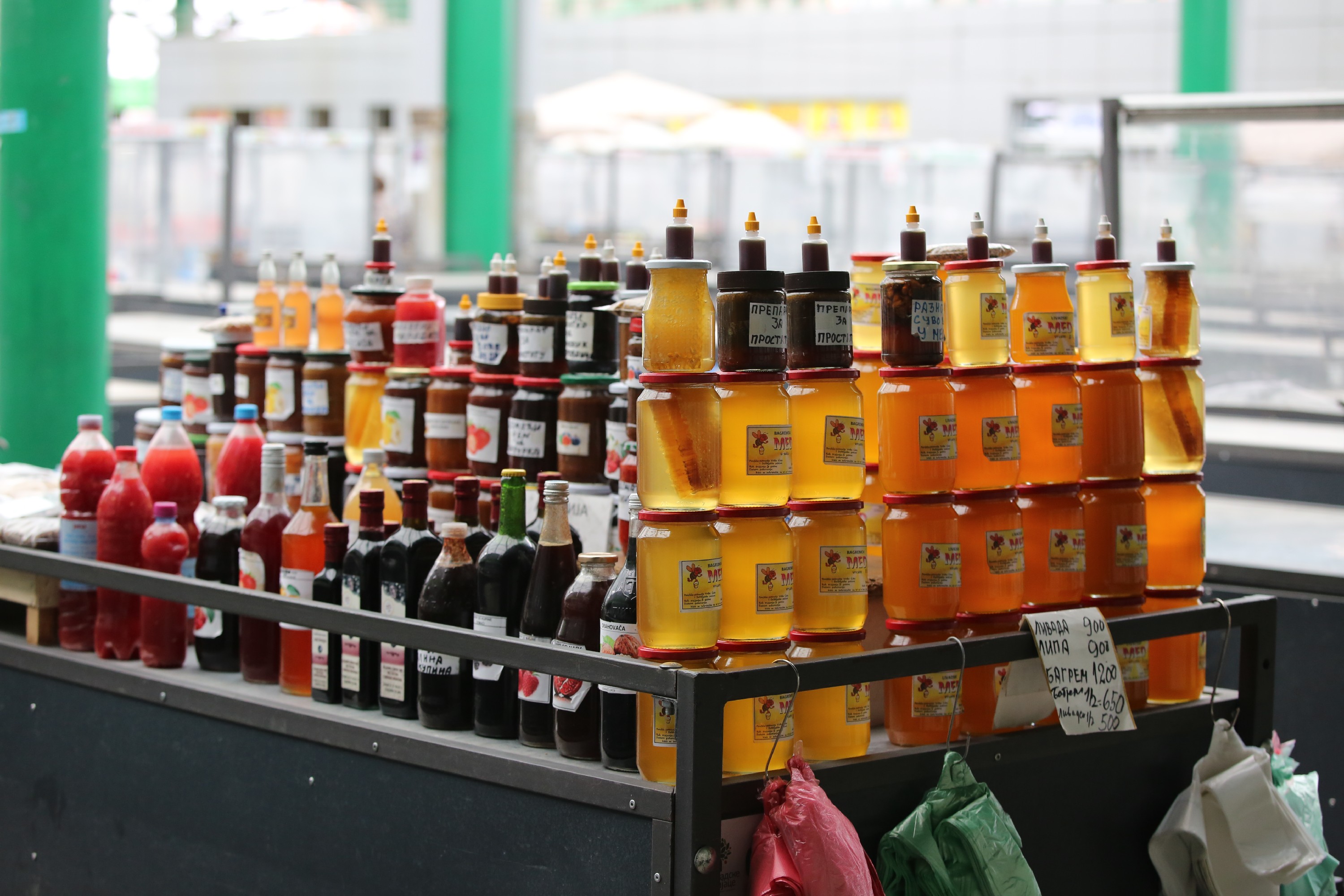 Da pronađete kvalitetno, a platite malo, ove nedelje imate savršeno mesto: Bum market ponovo u Zemunu