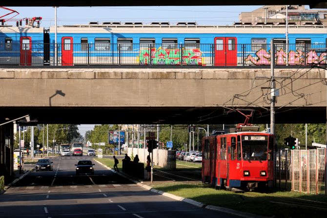 Tramvaj voz gradski prevoz javni prevoz