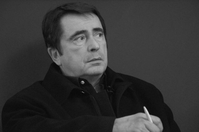 Lane Gutović u životu je imao jednu patnju: Čovek kad prelista svoj život vidi da je samo to važno - Vimarsana News