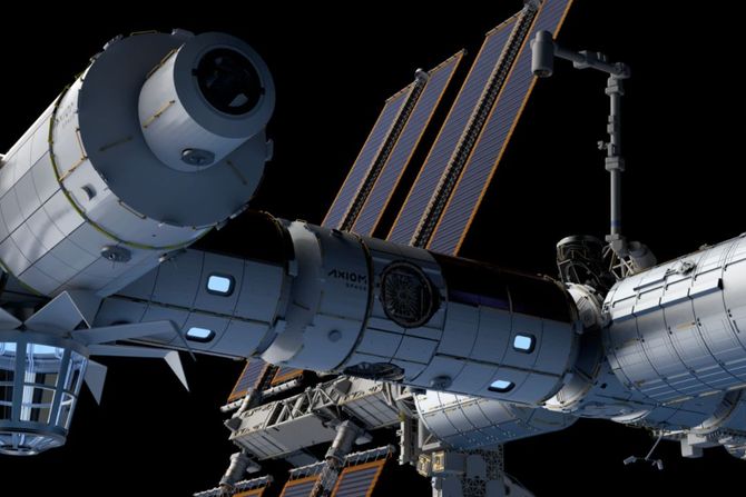 privatna svemirska stanica privatna svemirska stanica