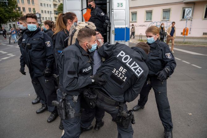 Nemačka, policija, Berlin, demonstracije