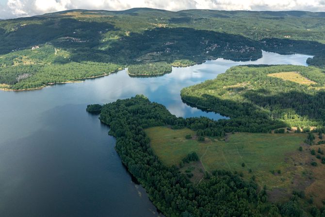 Vlasina, Vlasinsko jezero