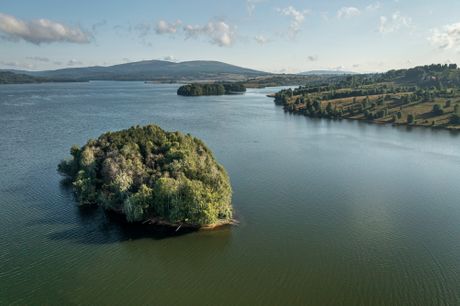 Vlasina, Vlasinsko jezero