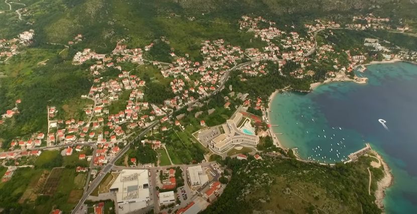 foto-printskrin-youtube-cro-drone-1-830x0.jpg