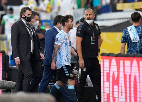 Prekinut meč Argentine i Brazila