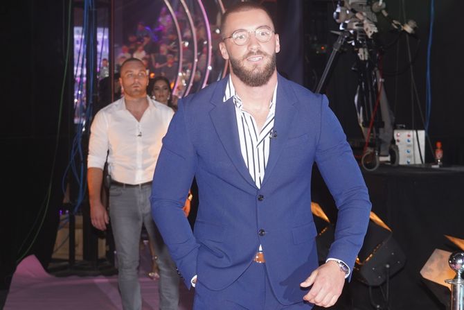 Mensur Ajdarpašić Mensur Ajdarpašić