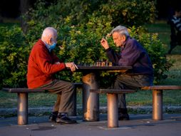 Beograd, lepo vreme, jesen, penzioneri, šah