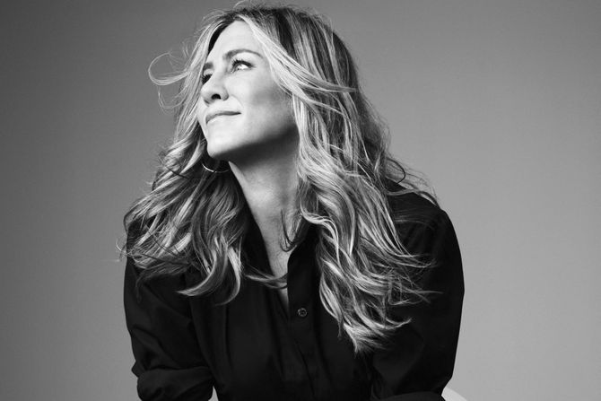 Dženifer Aniston Jennifer Aniston Haircare line LolaVie proizvodi za kosu kosa hair Dženifer Aniston Jennifer Aniston Haircare line LolaVie proizvodi za kosu kosa hair