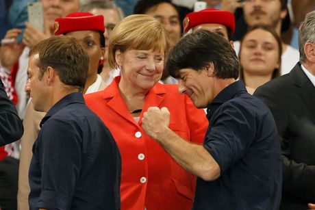 Angela Merkel, Joakim Lev