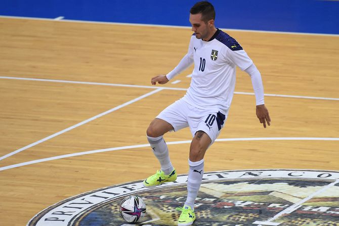 Futsal reprezentacija Srbije, Strahinja Petrov,