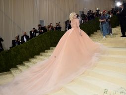 Moda Nedelja mode Njujork Metropoliten muzej Met Gala