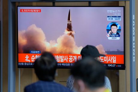 Severna Koreja lansiranje rakete projektili testiranje
