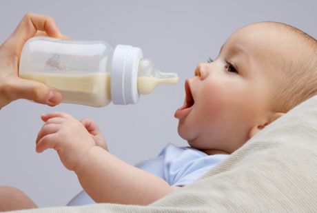 Beba, mleko