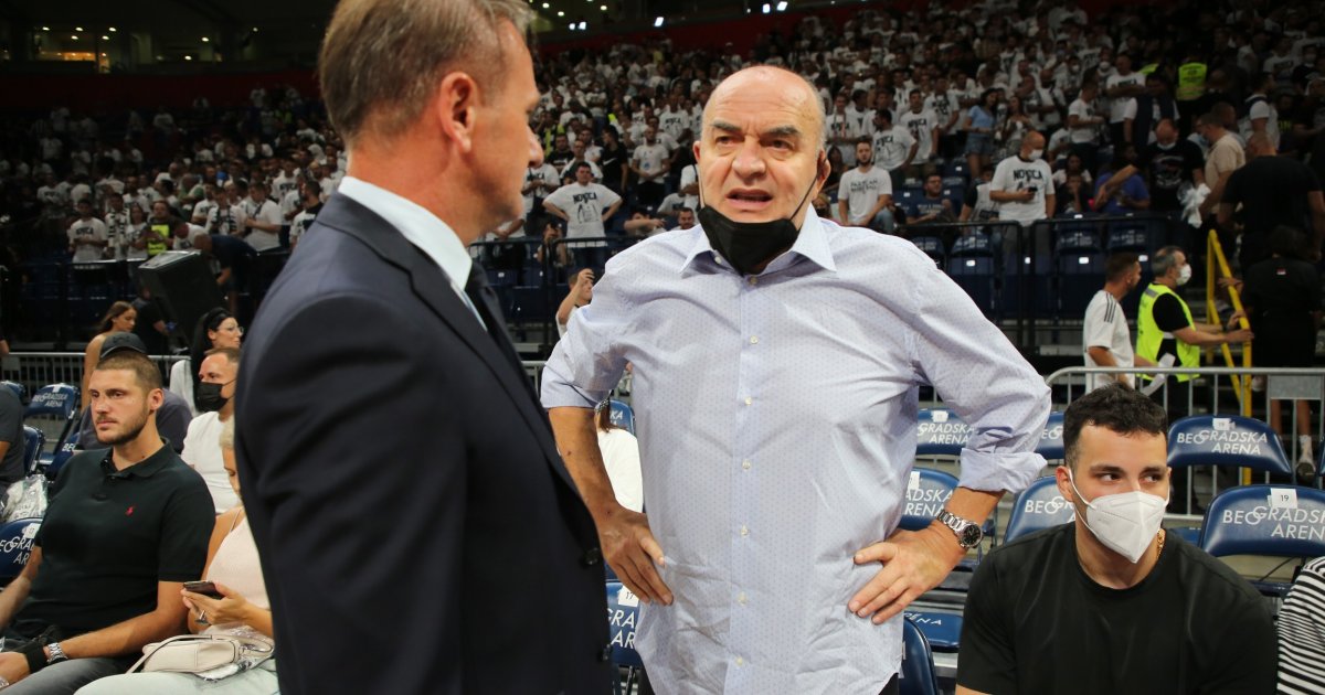 Ostoja Mijailović came to the Arena and spoke about Duško Vujošević: He took a picture of one thing before the match with Žalgiris
