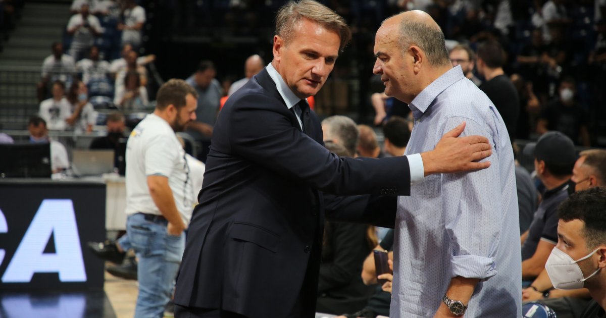 Oglasio se Ostoja Mijailović zbog smrti Duška Vujoševića: 