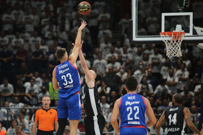 KK Partizan - Anadolu Efes, Prijateljska utakmica