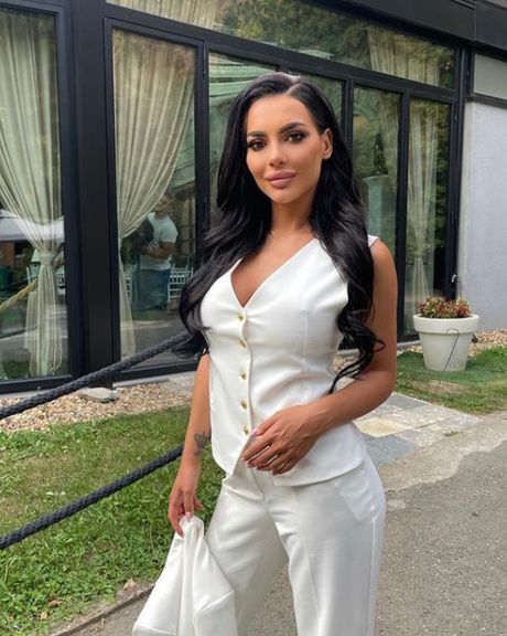 Helena Topalović Helena Topalović