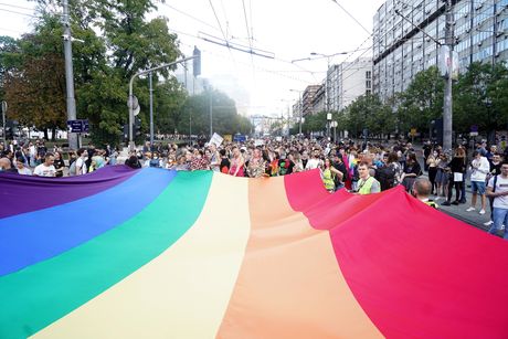 Beograd, LGBT, Gej Gay Prajd, Parada ponosa, zastava