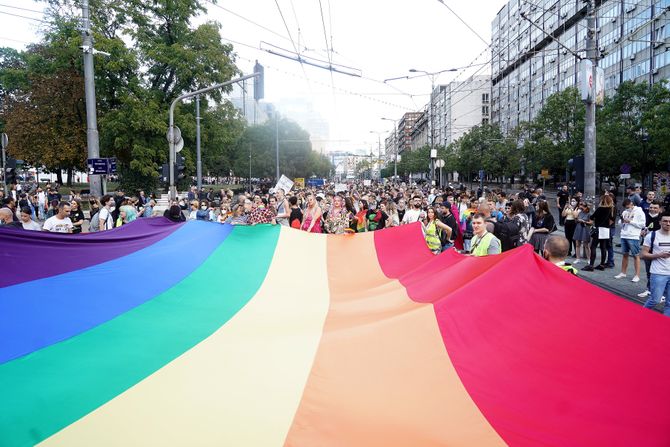 Beograd, LGBT, Gej Gay Prajd, Parada ponosa, zastava