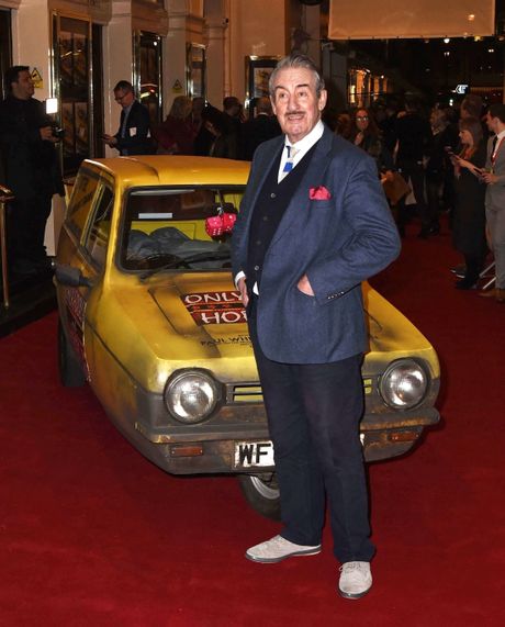 Bojsi, Džon Čalis, John Challis Bojsi, Džon Čalis, John Challis