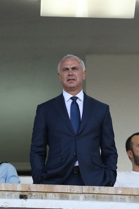 Zvezdan Terzić Zvezdan Terzić